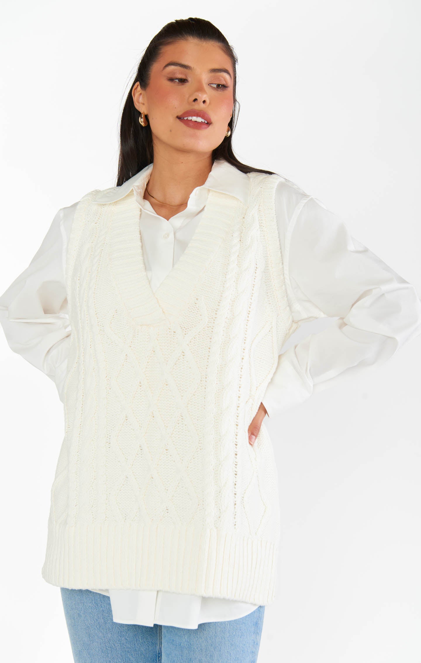 Reid Oversized Cable Knit Sweater Vest in Cream