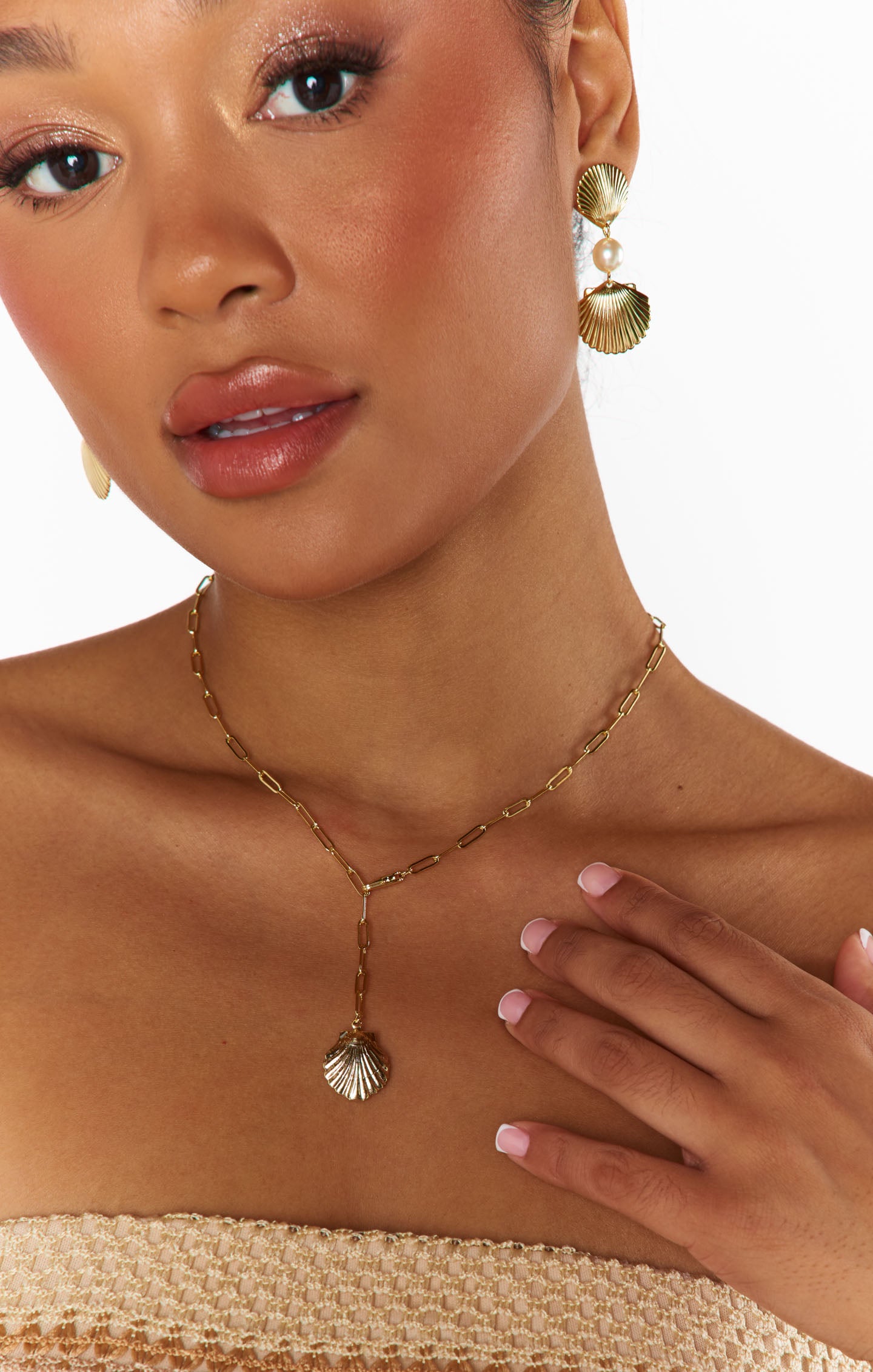 Faithy Jewels Gold Shell Earrings for Women