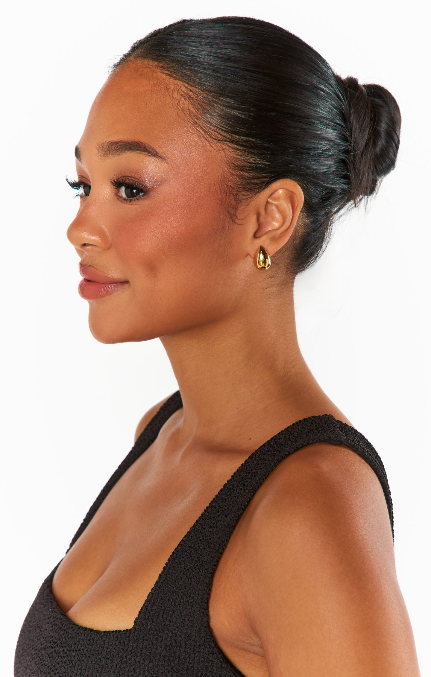 Faithy Jewels Gold Mini Teardrop Stud Earrings