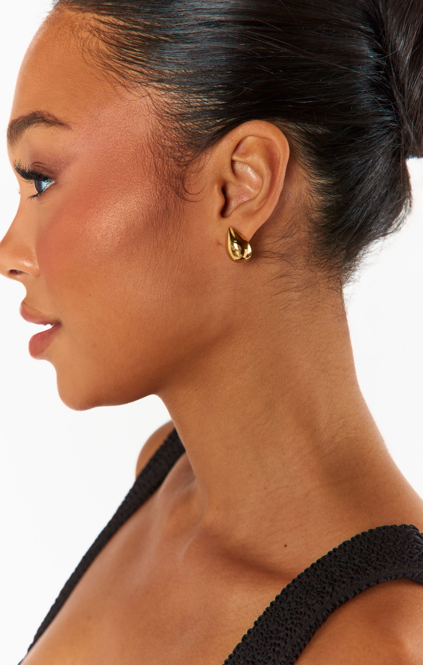Faithy Jewels Gold Mini Teardrop Stud Earrings