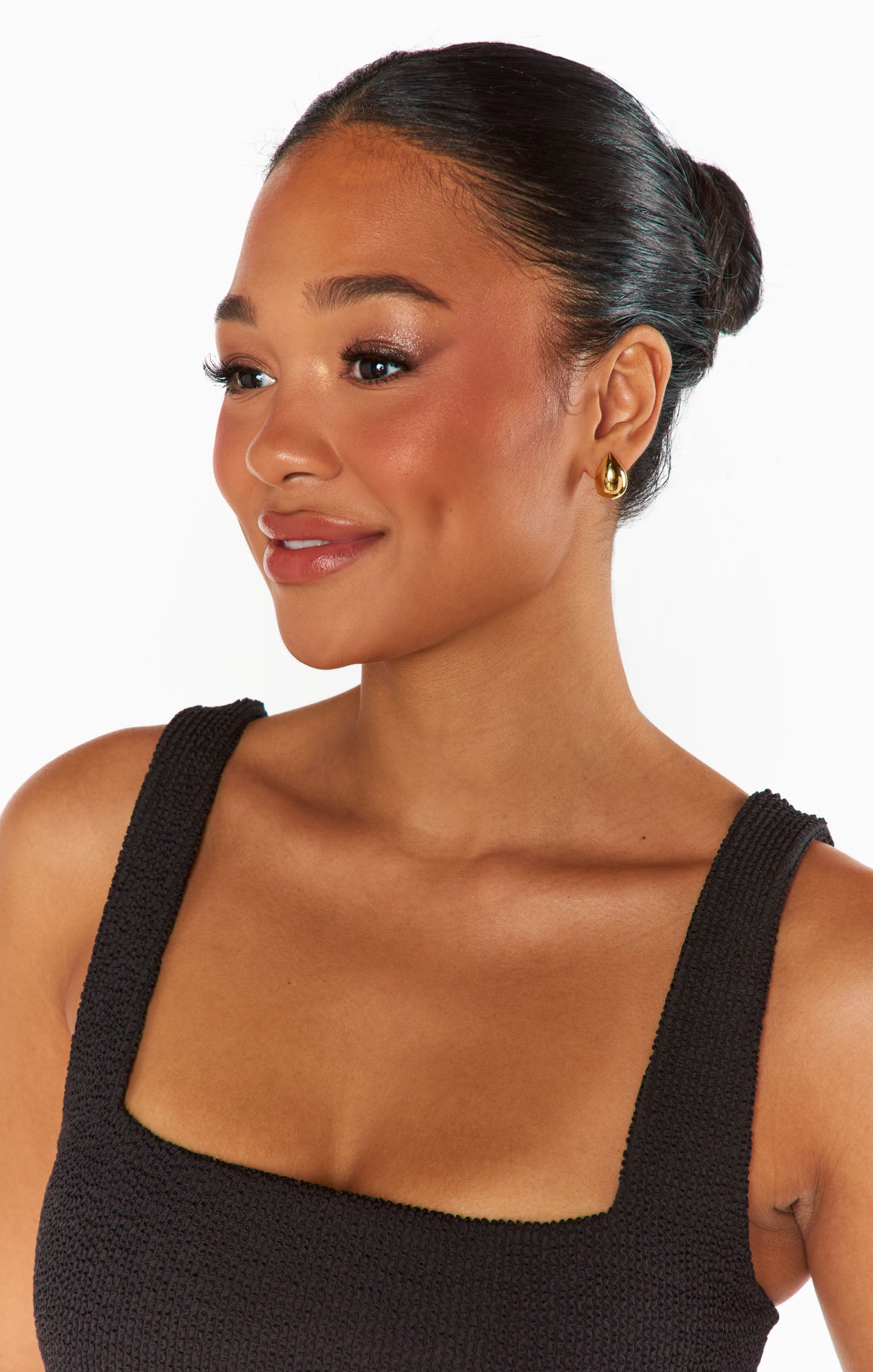 Faithy Jewels Gold Mini Teardrop Stud Earrings