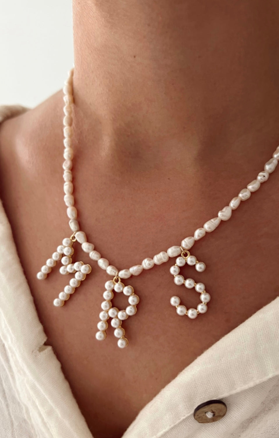 Bridal Pearl Necklace in Ivory | ALV Jewels MRS Collection