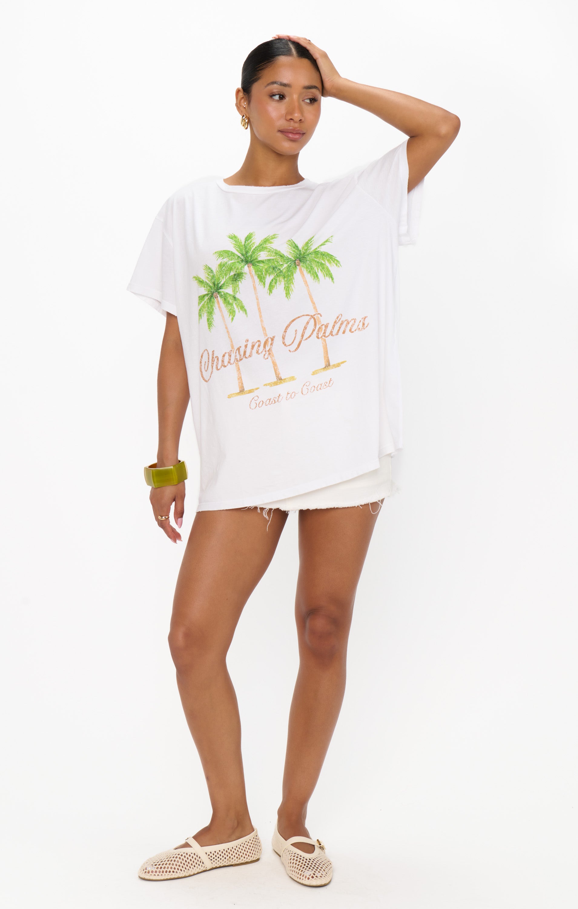 Chasing Palms Graphic Tom Tee - Casual Essential T-Shirt