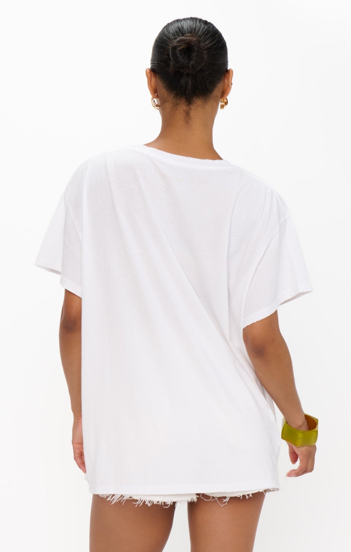 Chasing Palms Graphic Tom Tee - Casual Essential T-Shirt