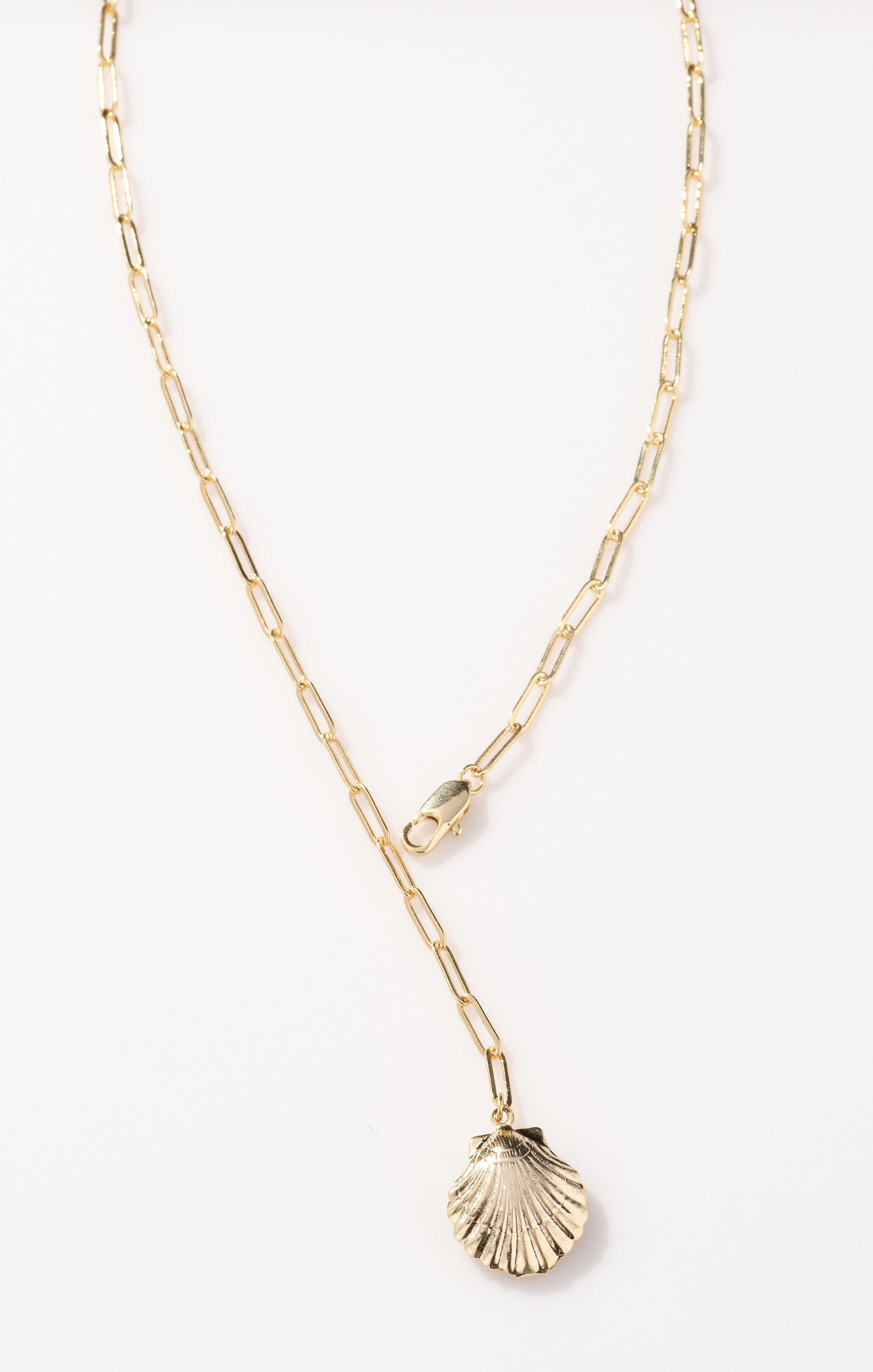 Faithy Jewels Gold Shell Necklace – Dainty & Elegant