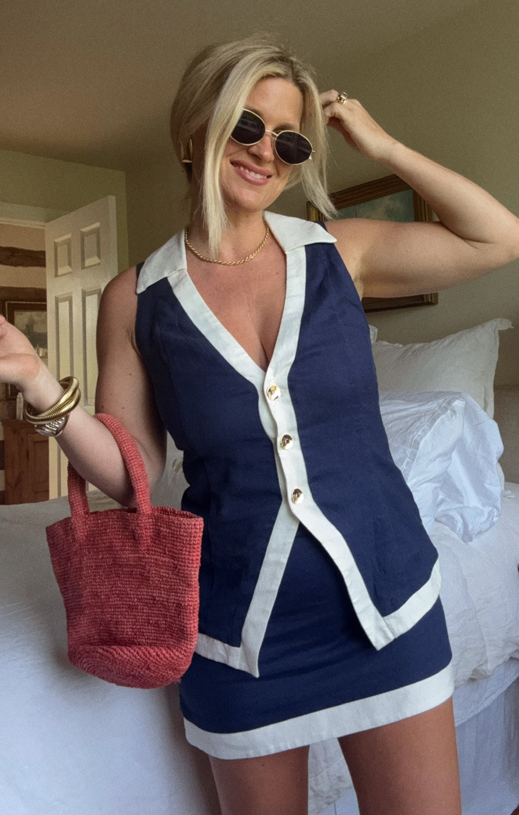 Colby Linen Vest Top - Navy & White Colorblock Button-Up