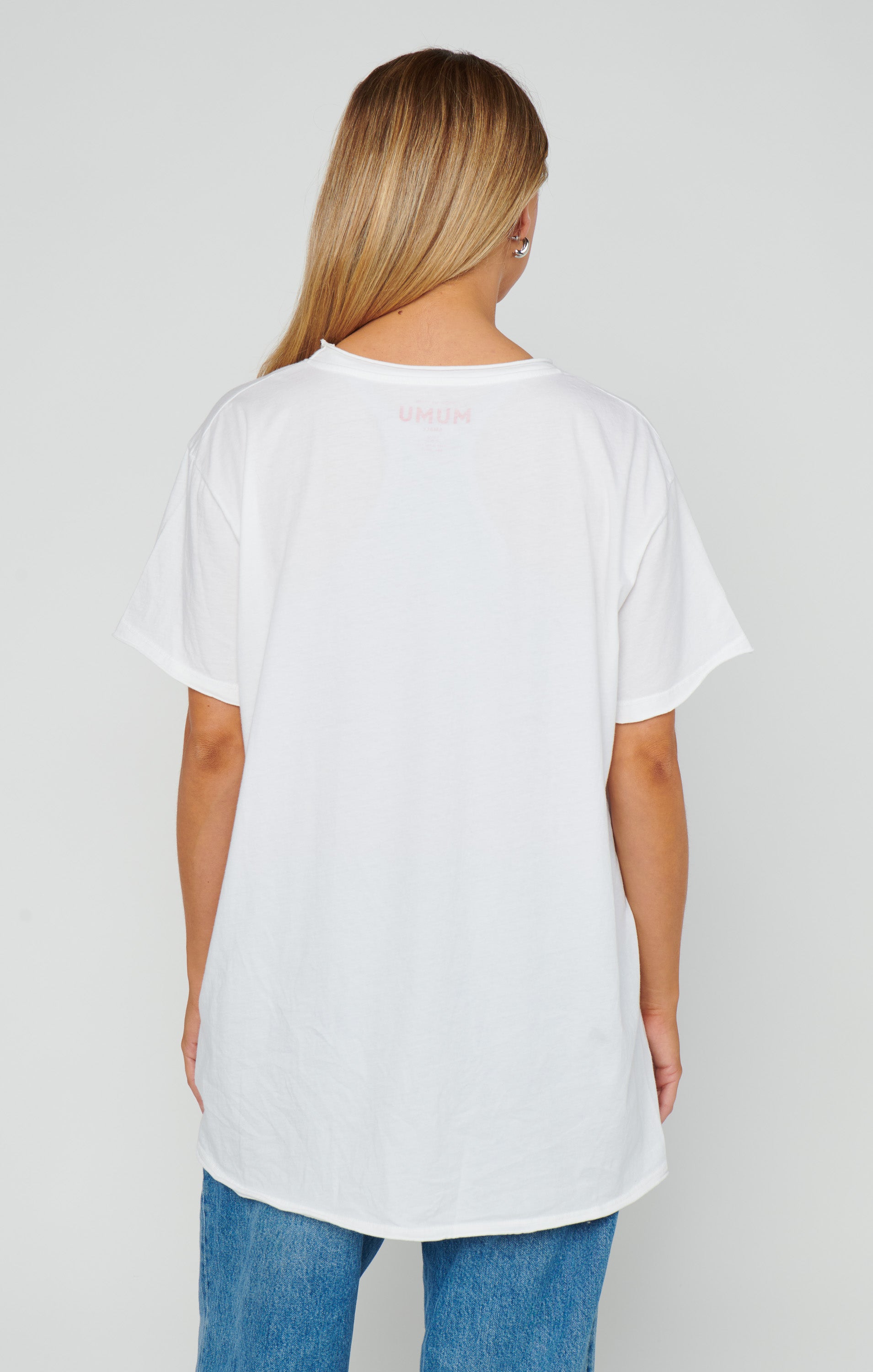 Heartbreak Hotel Graphic Oversized T-Shirt
