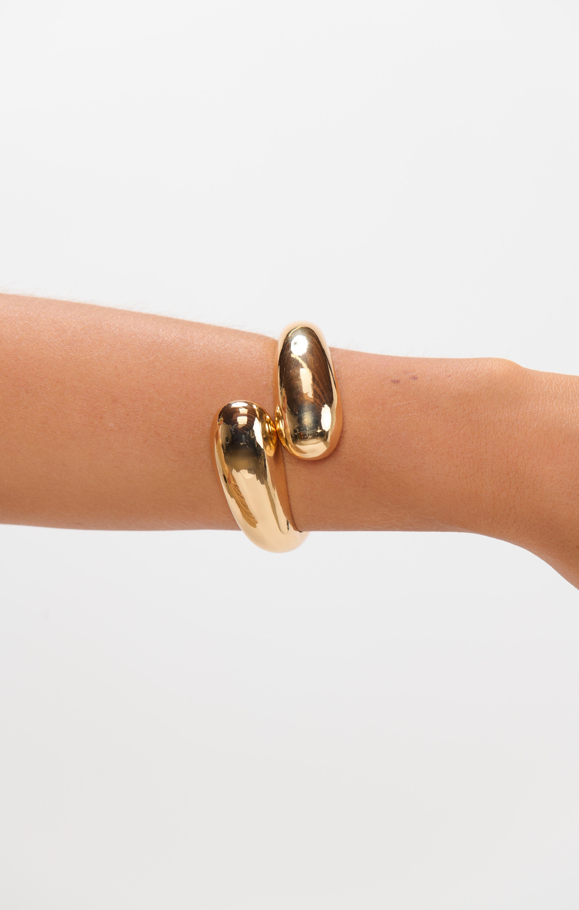 Gold Bangle with Bypass Hinge – Tatum Jewelry