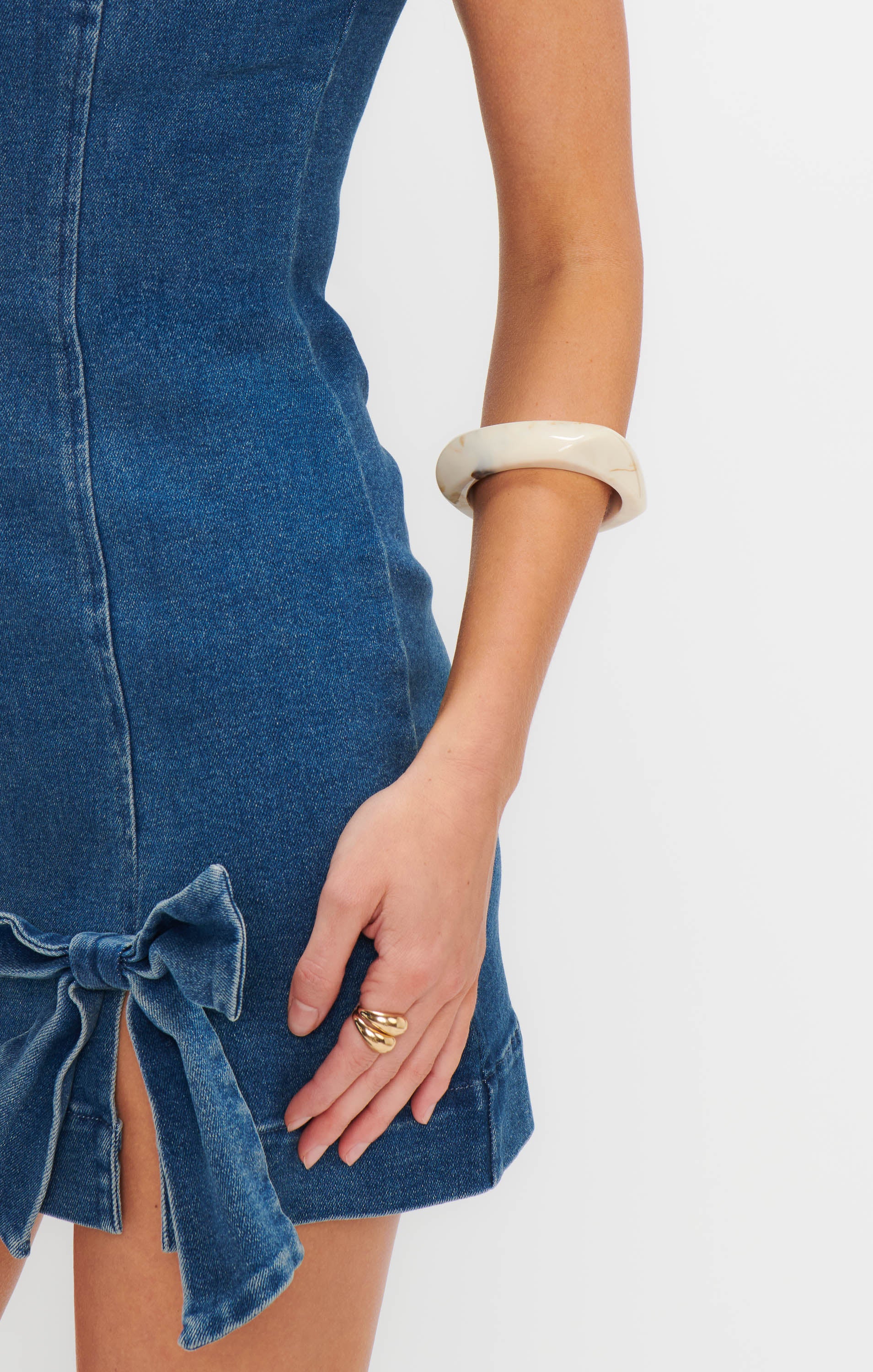 Frasier Sterling Maya Acetate Bangle Bracelet in Sand