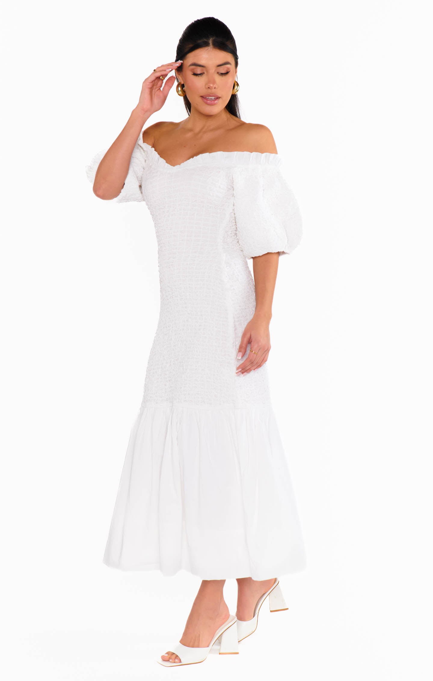 Off-Shoulder White Stretch Midi Dress for Date Night