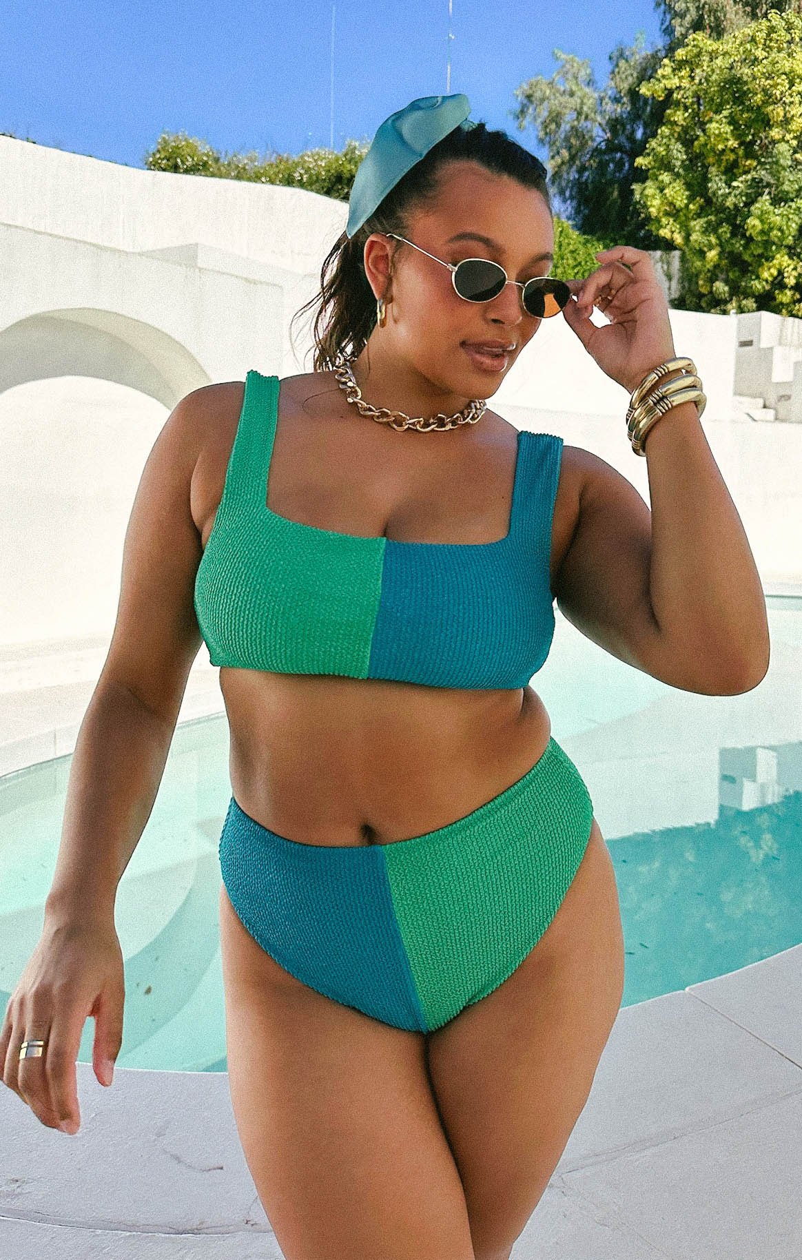 Pacific Sea Colorblock Scrunch Top – Square Neck Swimwear