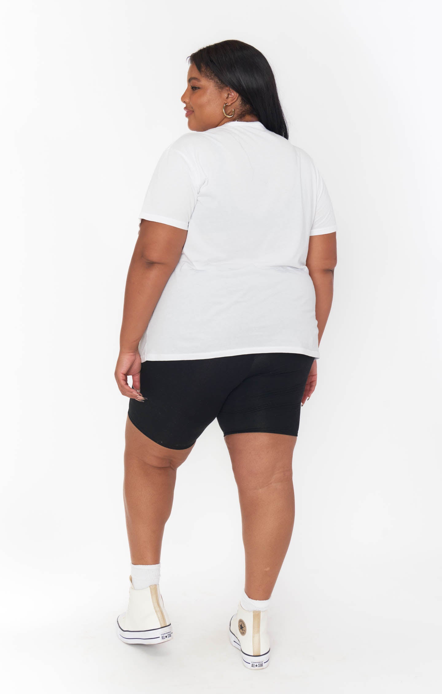 Thomas Graphic Tee - Fresh Cotton Scoop Neck T-Shirt