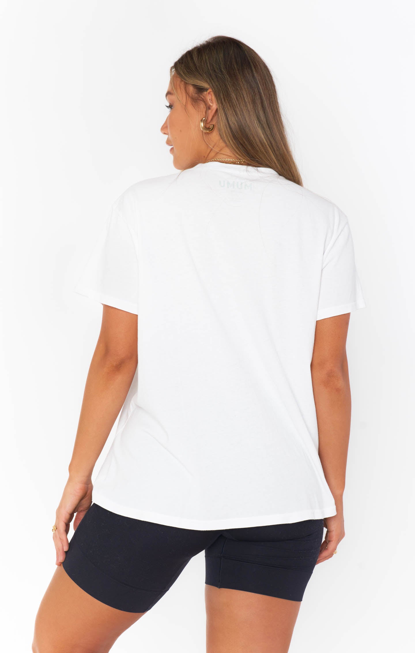 Thomas Graphic Tee - Fresh Cotton Scoop Neck T-Shirt