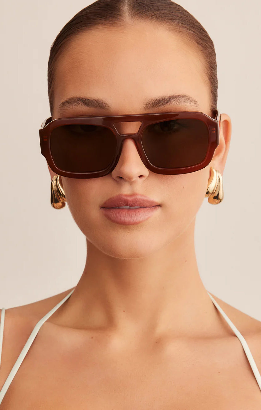 Banbé Suki Square Sunglasses in Cinnamon