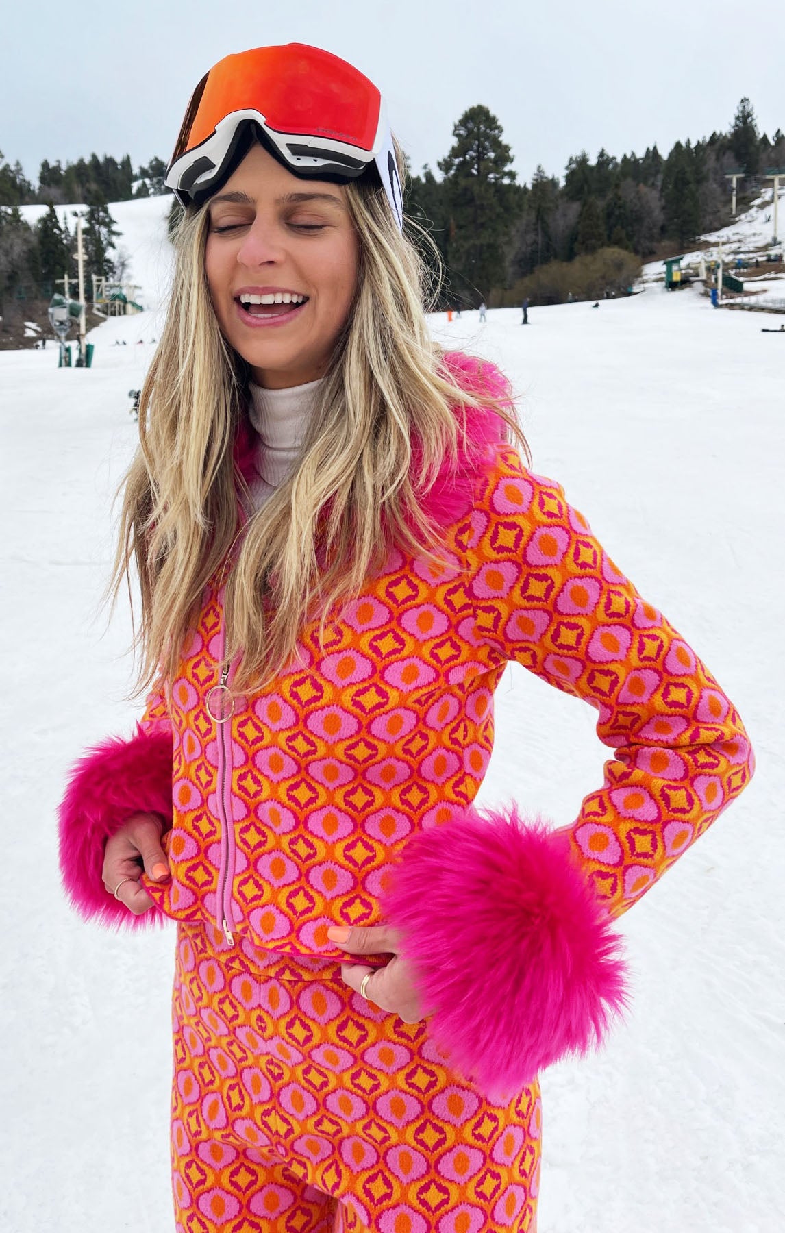Pink Geo Jacquard Faux Fur Zip Up Sweater with Collar