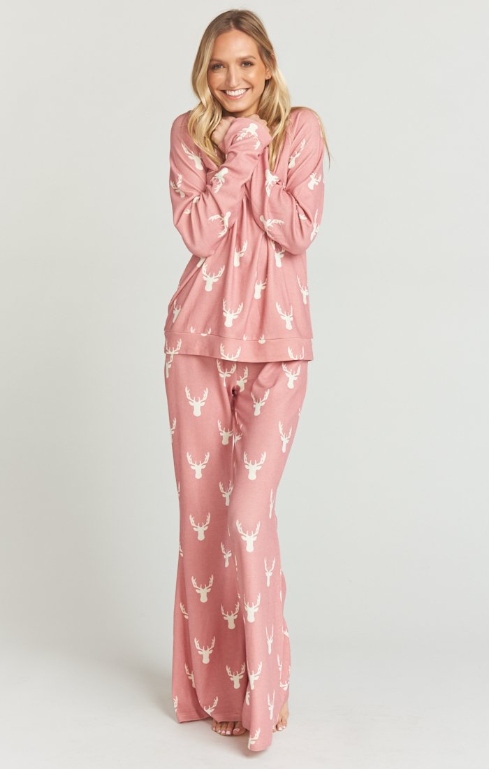 Cozy Oversized Snuggle Sweatshirt for Women & Men