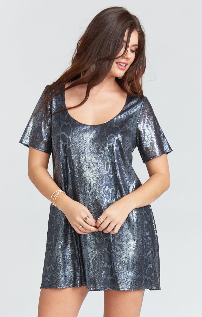 Women's Demi Dress - Elegant Sleeveless Midi Dress for Casual Wear