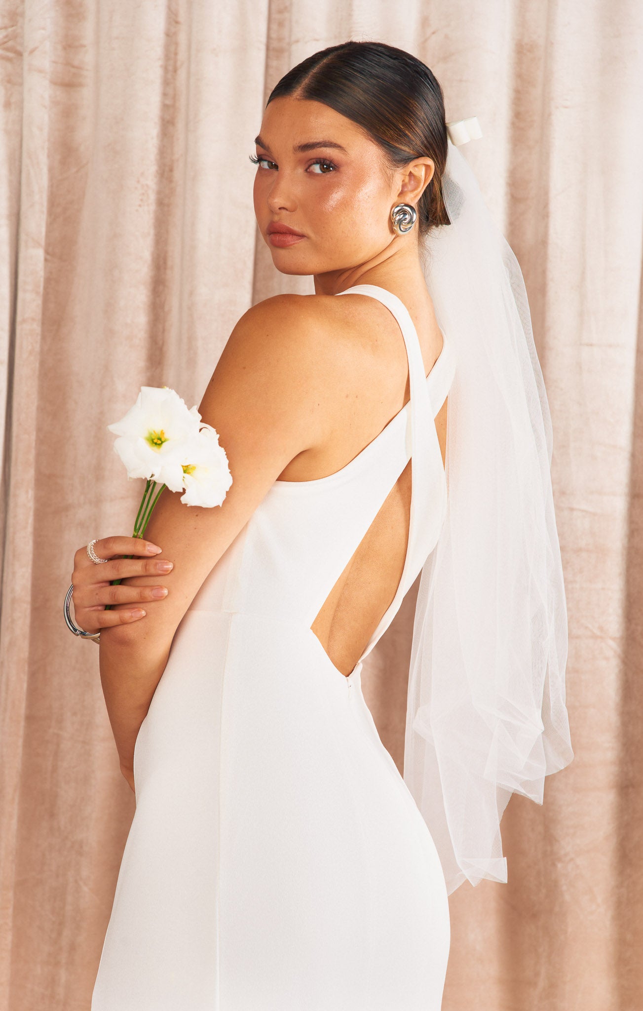 White Satin Bow Wedding Veil - Ari Bridal Accessory