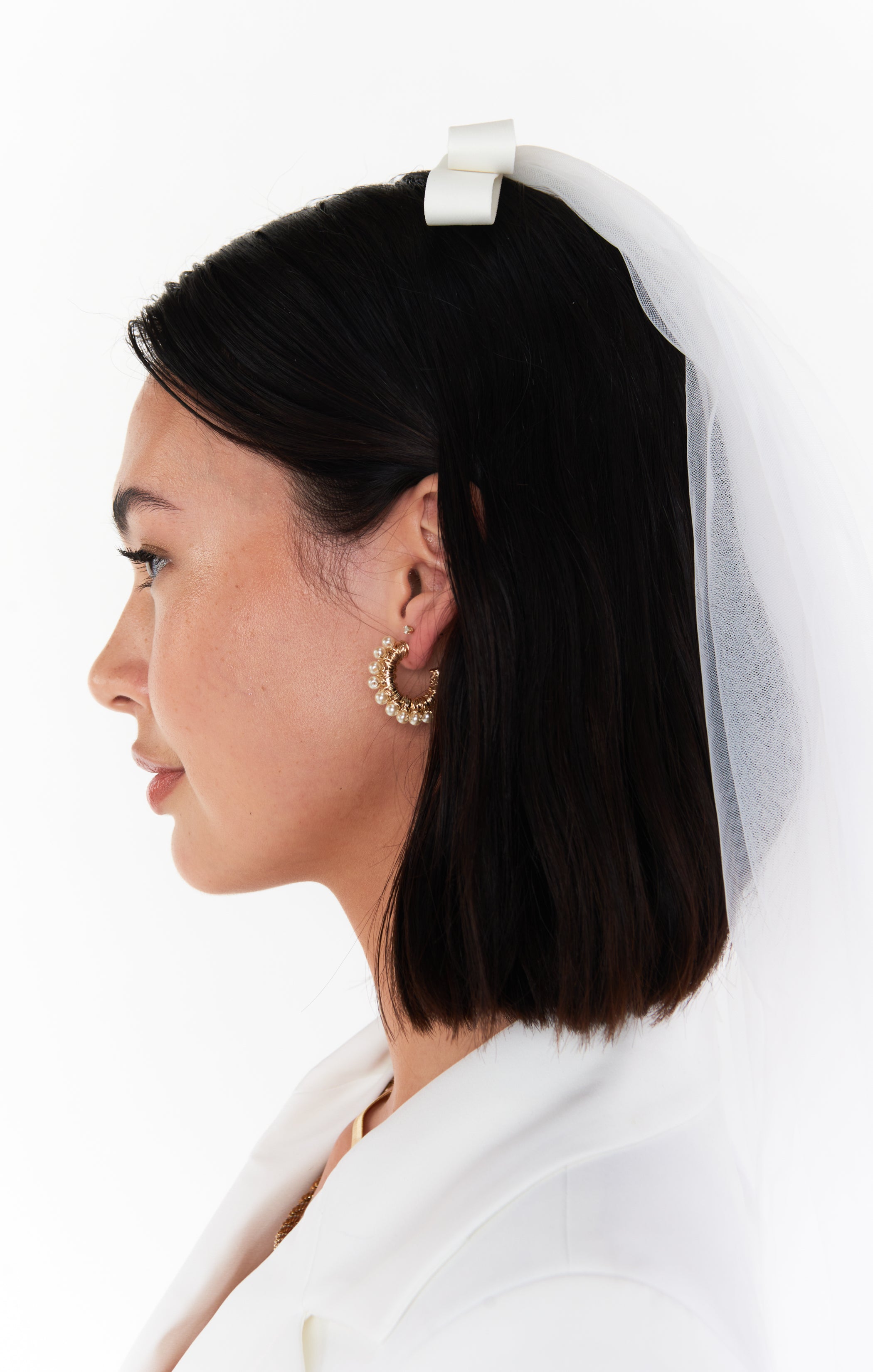 White Satin Bow Wedding Veil - Ari Bridal Accessory